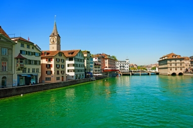 Level Up Your Career: Inside the Swiss Job Market for Business Grads