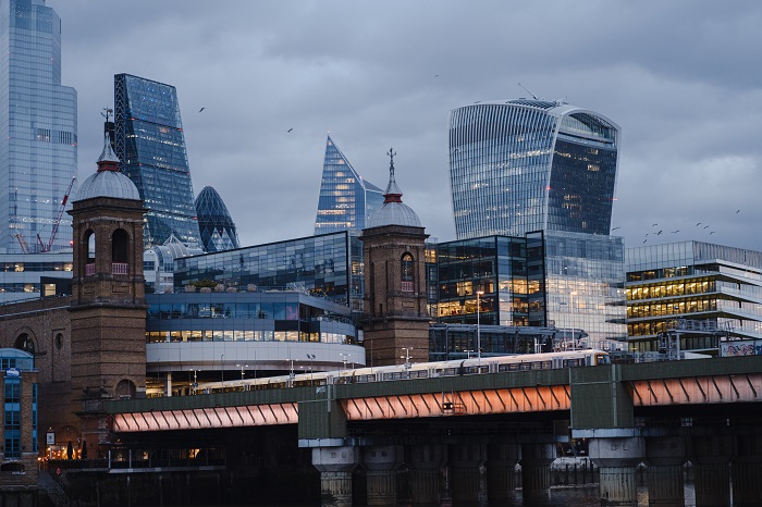 Picture of Exploring Career Opportunities in the UK - A Guide for MBA Students