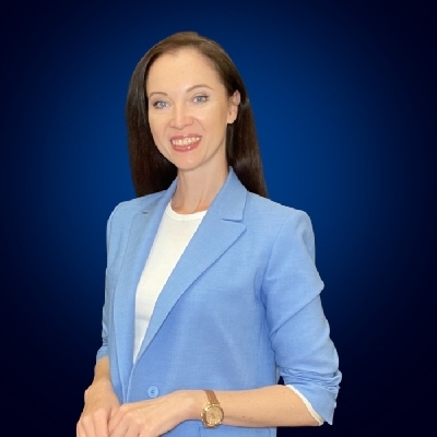 Natalya Shustova is a former Career Education Lead at IE Business School, where she designed and oversaw career development programmes for 5,000+ MBA and Master's students. She is also a seasoned career coach, with 800+ individual coaching cases across London Business School and IE.

Today, she delivers AI Skills training for students, alumni, and career services teams at top business schools - on applying AI to job search and career strategy.

She is the founder of The Discerning Mind, built on a simple idea: in an AI-driven market, advantage doesn't come from using more tools, but from using them with discernment.